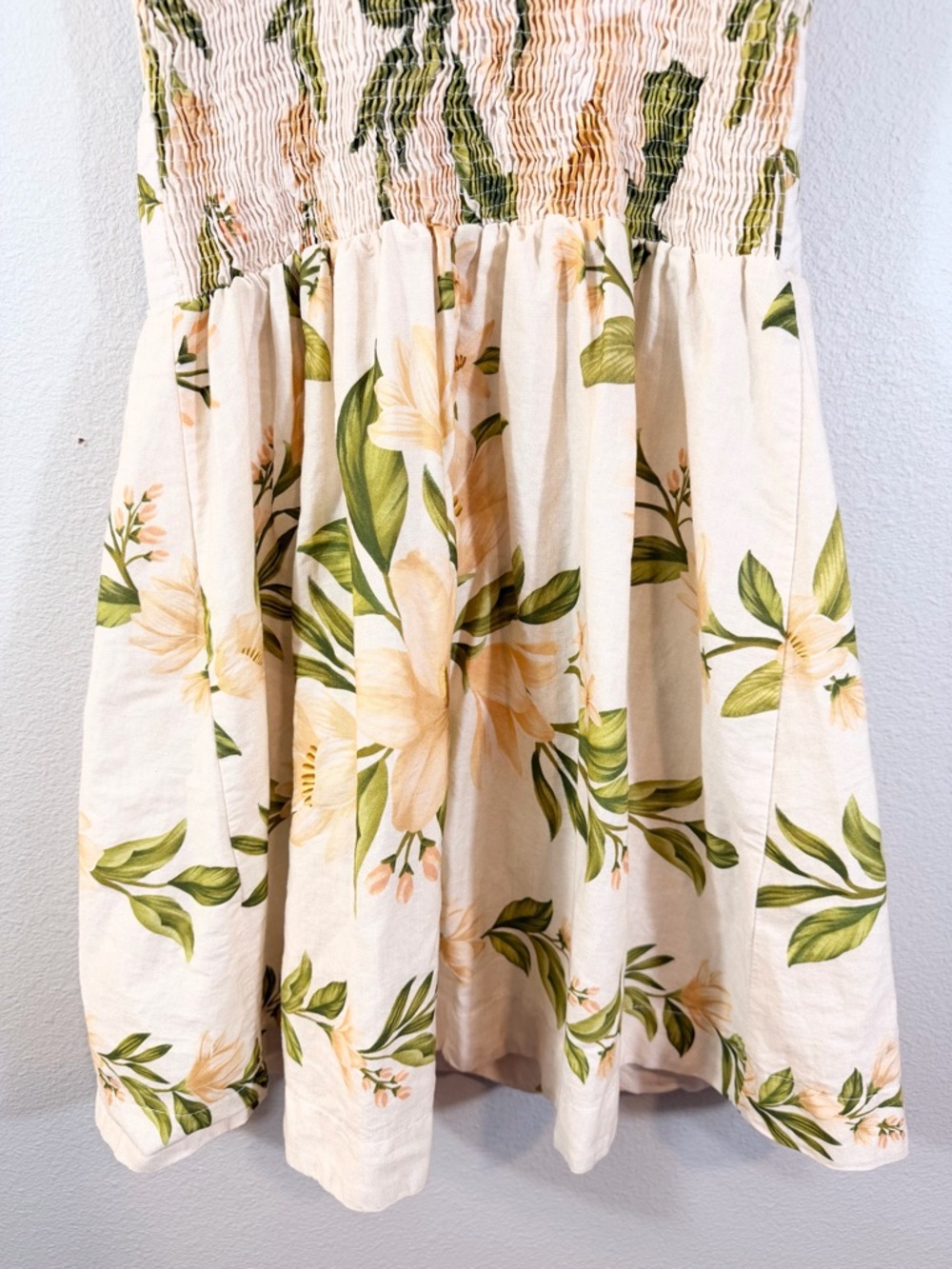 FARM Off White Floral Print Mini Dress Size P (US S 2/4) Tropical Keyhole Cutout - Picture 10 of 11